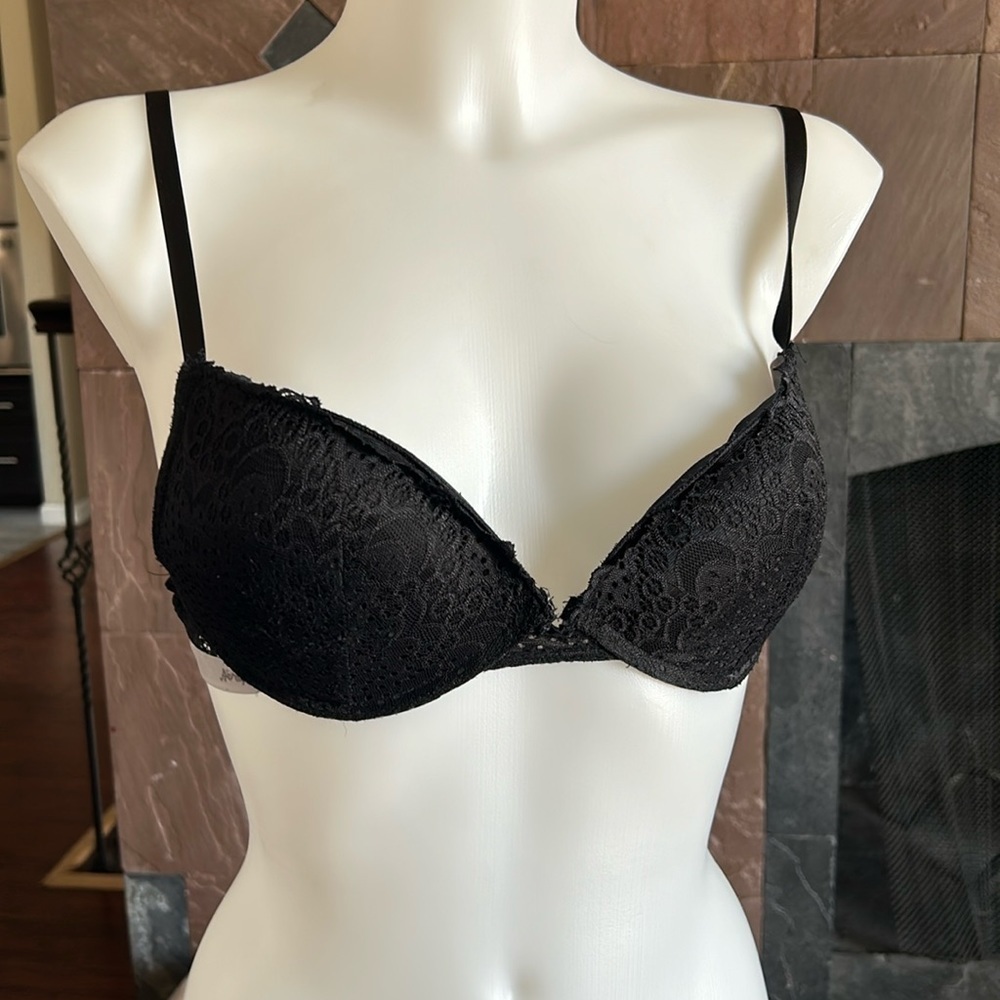 Aeropostale Women’s lace push-up bra 36B